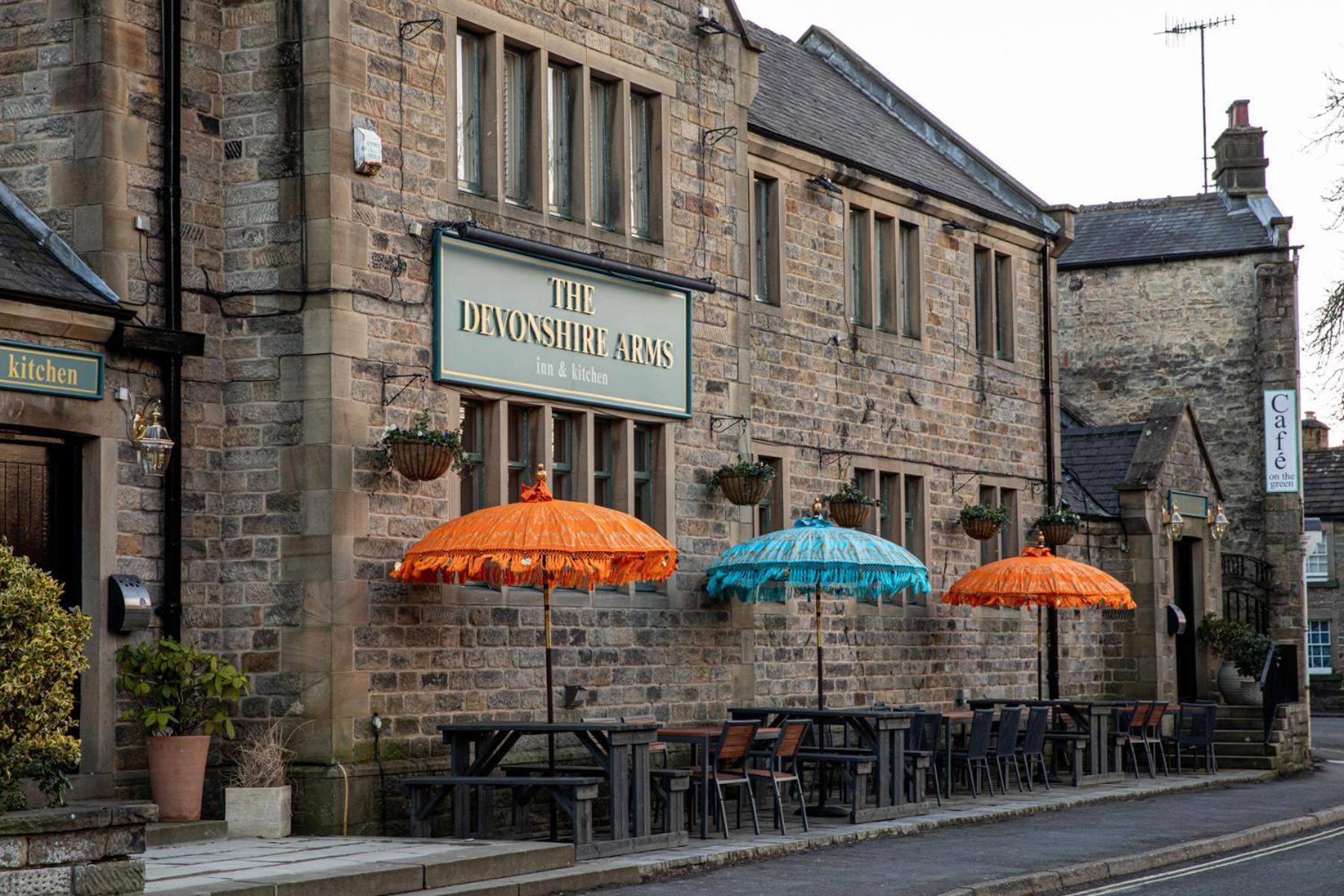 Hotel The Devonshire Arms Baslow Exterior foto